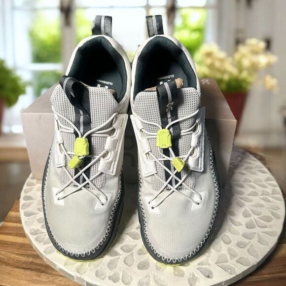 On Cloudaway Supportive Lightweight Travel Sneaker | New in Box Men’s Size 7 EU - Picture 3 of 12